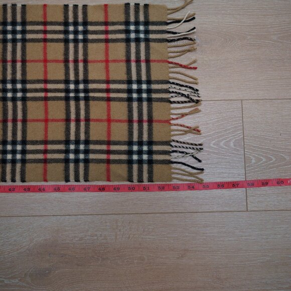 Authentic Burberry Classic Check Cashmere Fringe Scarf OS Tan/Black/Red - Picture 9 of 10